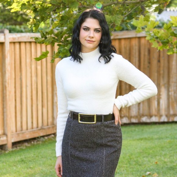 Meet your Posher, Sarah - Picture 1 of 1